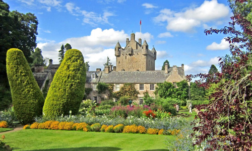 Capital of the Highlands, Jacobites & Loch Ness